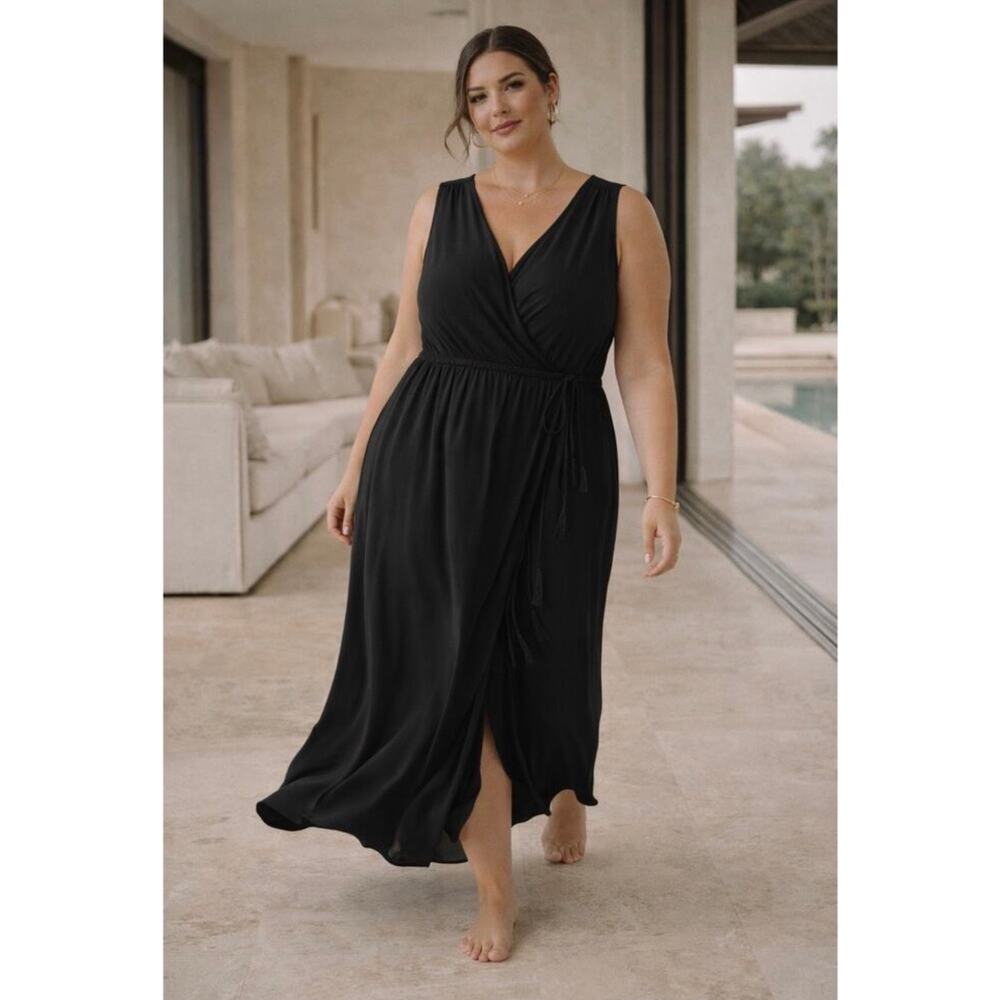 Tahari‎ Woman NWOT Black Wrap Midi Dress 1X Quiet Luxury Resort